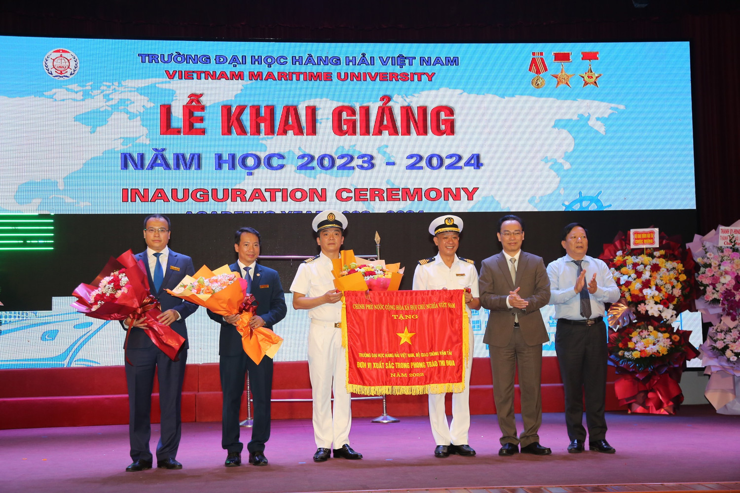 GDVN_dhhh-khai-giang-3.jpg