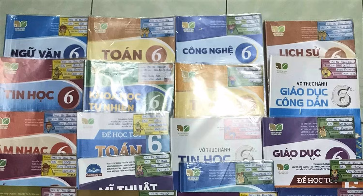 Trước đây, có thời điểm quy định giáo viên không được dạy chéo môn, nhưng cách “tích hợp” như hiện tại đang biến là giáo viên trở thành dạy chéo môn. (Ảnh minh họa: Bảo Thanh). Trước đây, có thời điểm quy định giáo viên không được dạy chéo môn, nhưng cách “tích hợp” như hiện tại đang biến là giáo viên trở thành dạy chéo môn. (Ảnh minh họa: Bảo Thanh).