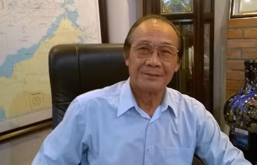 Tiến sĩ Trần Công Trục, nguyên Trưởng ban Biên giới Chính phủ. Tiến sĩ Trần Công Trục, nguyên Trưởng ban Biên giới Chính phủ.