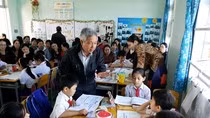 Giáo viên và học trò đều mệt mỏi vì phải diễn khi dự giờ. (Ảnh: Zing.vn)