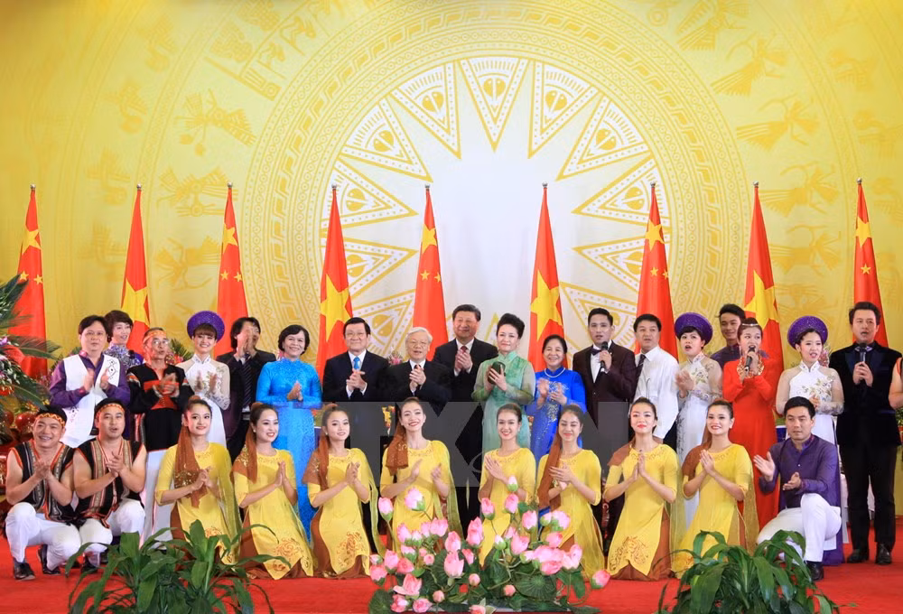 Những hình ảnh tiệc chiêu đãi ông Tập Cận Bình thăm Việt Nam ảnh 8 Những hình ảnh tiệc chiêu đãi ông Tập Cận Bình thăm Việt Nam ảnh 8