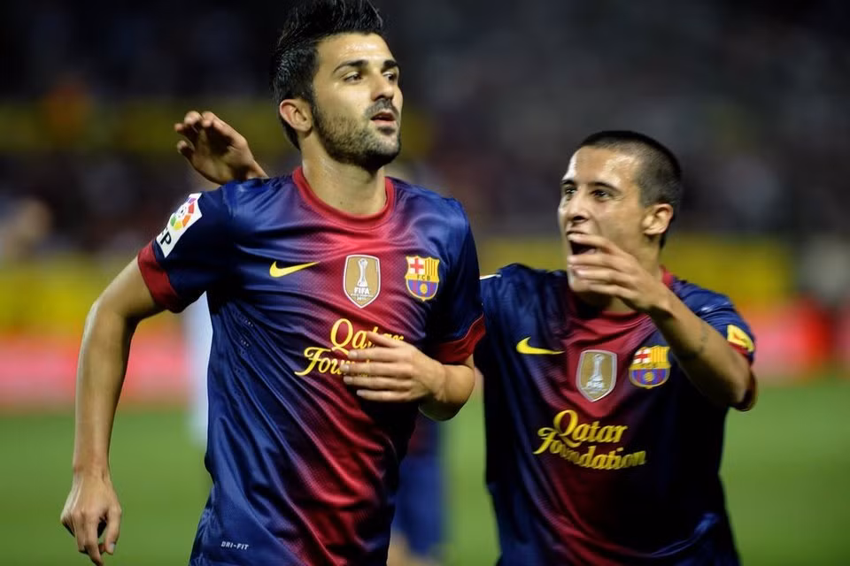 Villa xuất hiện đúng lúc, Barca thắng ngược 3-2.