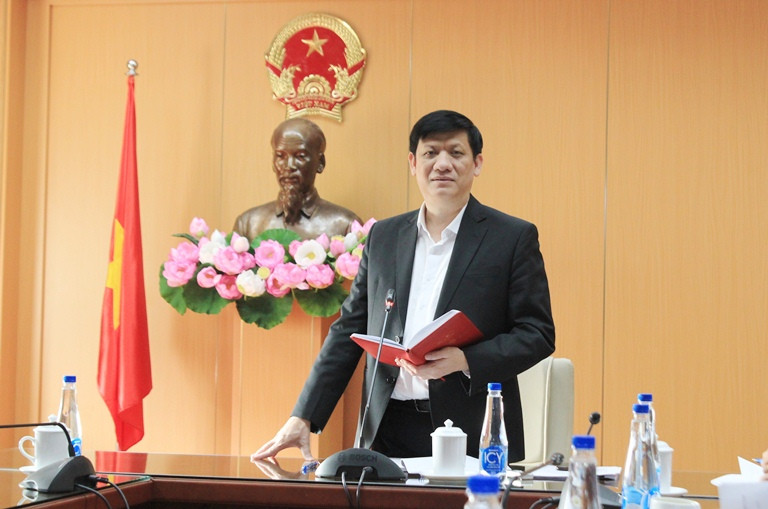 Bộ trưởng Nguyễn Thanh Long chủ trì hội nghị trực tuyến tăng cường công tác phòng, chống dịch Covid-19 trong tình hình mới. Bộ trưởng Nguyễn Thanh Long chủ trì hội nghị trực tuyến tăng cường công tác phòng, chống dịch Covid-19 trong tình hình mới.