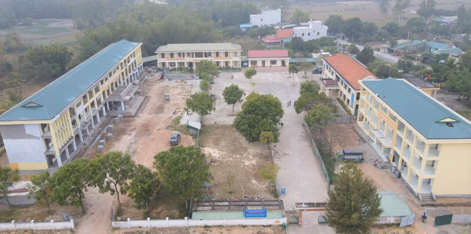 Năm 2021, Trường Tiểu học Hải Hoà được đầu tư hơn 21 tỷ đồng để xây dựng cơ sở vật chất (Ảnh: PL)