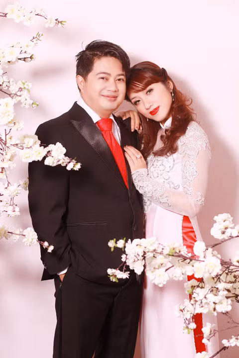 Vợ chồng Phương Nga - Nguyên Vũ.