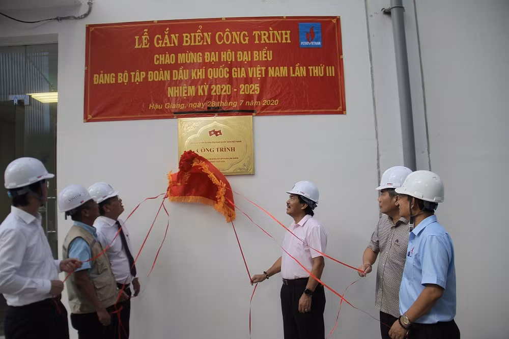 Nỗ lực vượt khủng hoảng "kép", đưa các dự án về đích đúng tiến bộ ảnh 2