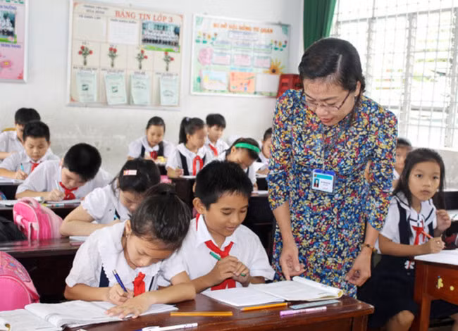 Bên thềm mùa xuân mới, ngành Giáo dục tỉnh Bà Rịa – Vũng Tàu đón nhận những tin thật vui cho cả thầy và trò. (Ảnh minh họa: Giaoducthoidai.vn) Bên thềm mùa xuân mới, ngành Giáo dục tỉnh Bà Rịa – Vũng Tàu đón nhận những tin thật vui cho cả thầy và trò. (Ảnh minh họa: Giaoducthoidai.vn)