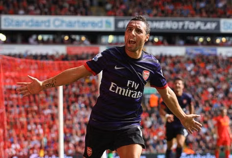 Cazorla ghi một bàn trong chiến thắng của Arsenal trước Liverpool tháng 9/2012