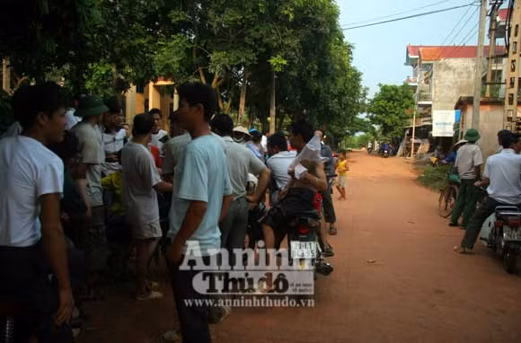 Chùm ảnh khám nhà hung thủ vụ thảm sát Bắc Giang ảnh 3