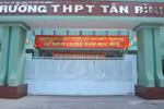 Một giáo viên THPT Tân Bình dùng nhà thi đấu để dạy cầu lông cho bên ngoài, hiệu trưởng nói gì?