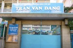 Thầy giáo THCS Trần Văn Đang phạt học sinh nộp tiền, dậy 5h sáng: Hiệu trưởng nói gì?