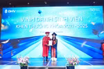 Gần 400 tân cử nhân, tân thạc sĩ Trường ĐH Hùng Vương TPHCM tốt nghiệp