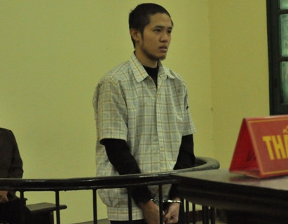 Bị cáo Hiệp trước vành móng ngựa