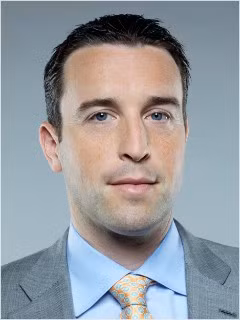 9. Stefan Dyckerhoff Tuổi:39 Công ty: Juniper Networks Tổng tiền lương và thưởng năm 2011: 4.355.850 USD