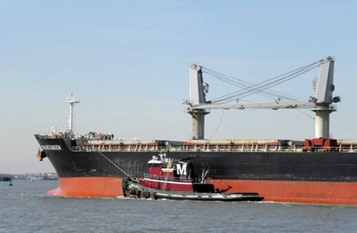 Thời điểm đó, ông Phúc cũng lý giải việc mua ụ nổi: “Việt Nam hiện đang có trên 8.000 tàu to, nhỏ. Mỗi một năm phải mang đi sửa chữa ở nước ngoài tốn bao nhiều tỷ USD.