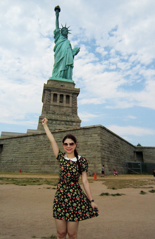 Sau chuyến lưu diễn dài ngày tại trời Tây, Thanh Thảo dành thời gian thăm quan các thành phố tươi đẹp của nước Mỹ. Sau chuyến lưu diễn dài ngày tại trời Tây, Thanh Thảo dành thời gian thăm quan các thành phố tươi đẹp của nước Mỹ.