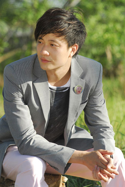 Lương Mạnh Hải nói về con người thực của mình ngoài đời: "Tôi nói tục nhiều. Khi gặp phóng viên tôi chỉ nói tục 10% thôi". (Theo NĐ & ĐS) Lương Mạnh Hải nói về con người thực của mình ngoài đời: "Tôi nói tục nhiều. Khi gặp phóng viên tôi chỉ nói tục 10% thôi". (Theo NĐ & ĐS)