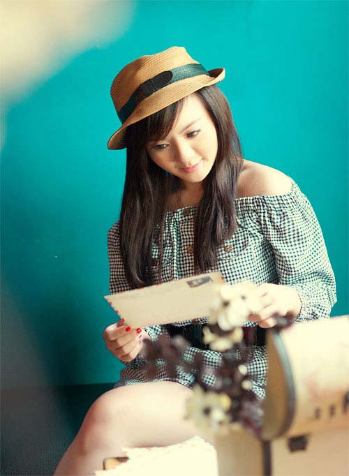 Khi được hỏi nếu như bây giờ Xuân Mai đang ở độ tuổi như các thí sinh Đồ Rê Mí, Xuân Mai có tham gia không, Xuân Mai bỗng nhiên im lặng, không trả lời. Xuân Mai cũng khuyên các em nhỏ dù đam mê ca hát nhưng hãy luôn là chính mính, giữ sự hồn nhiên trong sáng, đừng gồng mình lên để được nổi tiếng. Khi được hỏi nếu như bây giờ Xuân Mai đang ở độ tuổi như các thí sinh Đồ Rê Mí, Xuân Mai có tham gia không, Xuân Mai bỗng nhiên im lặng, không trả lời. Xuân Mai cũng khuyên các em nhỏ dù đam mê ca hát nhưng hãy luôn là chính mính, giữ sự hồn nhiên trong sáng, đừng gồng mình lên để được nổi tiếng.