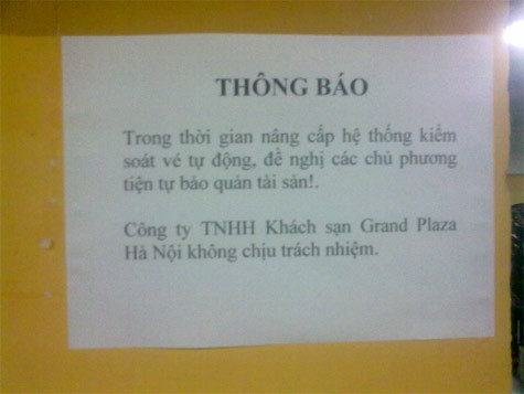 TTTM lớn như Grand Plaza đã đi vào hoạt động 1 năm nhưng hệ thống trông xe vẫn lỏng lẻo, có bảo vệ nhưng vẫn diễn ra tình trạng mất xe. TTTM lớn như Grand Plaza đã đi vào hoạt động 1 năm nhưng hệ thống trông xe vẫn lỏng lẻo, có bảo vệ nhưng vẫn diễn ra tình trạng mất xe.