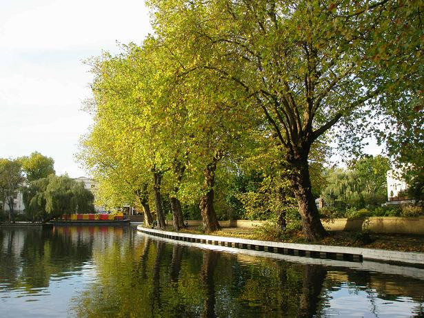 Hàng loạt tour khuyến mại khởi hành trong mùa thu này. Hàng loạt tour khuyến mại khởi hành trong mùa thu này.