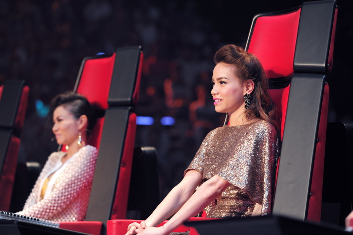 Nét đẹp sang trọng và quý phái của HLV Hồ Ngọc Hà.