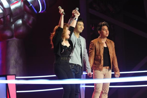 Cô gái nhỏ Quỳnh Trang trong giây phút chiến thắng.