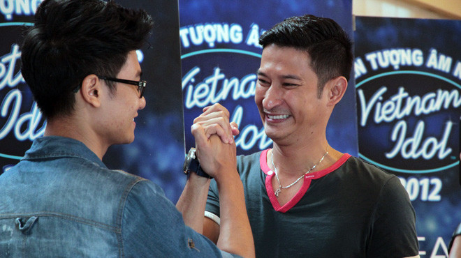 MC, diễn viên Huy Khánh MC, diễn viên Huy Khánh