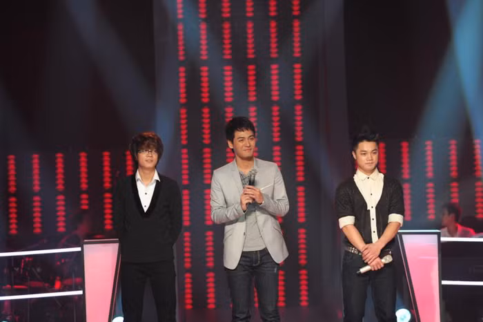 HLV Trần Lập nhận xét: "Anh rất quý Dương nhưng em đã rơi vào trận địa của Tuấn. Anh sẽ chọn Tuấn"...