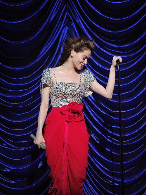 Không chỉ có khán gỉả háo hức đến tham dự live concert của Hồ Ngọc Hà mà cũng có khá nhiều ngôi sao đến thưởng thức chương trình và chia vui như: Đàm Vĩnh Hưng, Thanh Thảo, Lệ Quyên, Minh Hằng, Nathan Lee, Dương Triệu Vũ, Bảo Thy, danh ca Thanh Tuyền, người mẫu Thanh Hằng, Dương Yến Ngọc, Dương Cẩm Linh, Ngọc Thạch, Ốc Thanh Vân, MC Trấn Thành, Khánh Thi và rất nhiều đạo diễn, nhạc sỹ, nhiếp ảnh gia… đều có mặt.