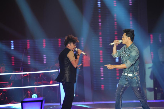 Thi đấu với Hoàng Mạnh, Ngọc Luân (phải) làm chủ được những đoạn cao trào. Thi đấu với Hoàng Mạnh, Ngọc Luân (phải) làm chủ được những đoạn cao trào.