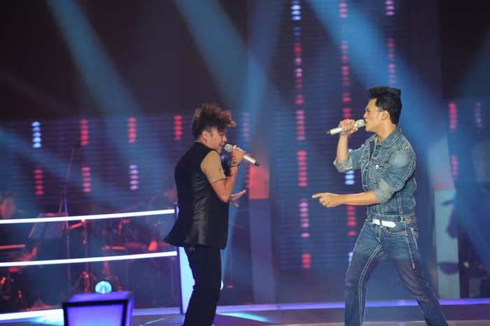 Thi đấu với Hoàng Mạnh, Ngọc Luân (phải) làm chủ được những đoạn cao trào.