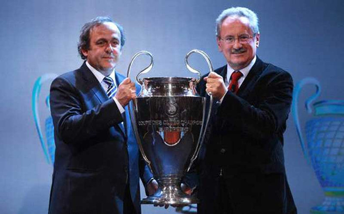 Và dưới đây là những hình ảnh mới nhất về SVĐ Allianz Arena. Chúng ta cùng xem họ chuẩn bị như thế nào? Và dưới đây là những hình ảnh mới nhất về SVĐ Allianz Arena. Chúng ta cùng xem họ chuẩn bị như thế nào?