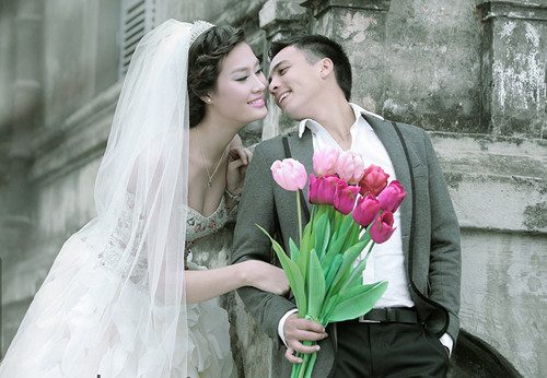 Đám cưới hạnh phúc của cầu thủ Quốc Hưng và người mẫu Lan Phương.