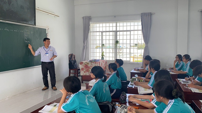 Tỉ lệ học sinh trong độ tuổi vào các cấp học, ngành học tăng dần hằng năm. Ảnh: Sở GDĐT Kiên Giang cung cấp.