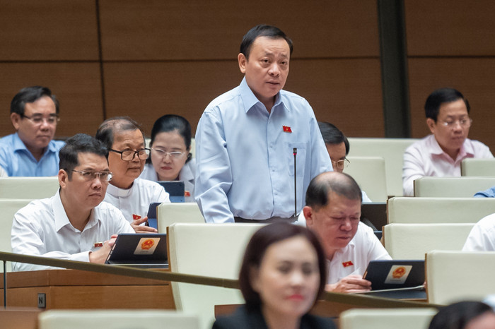 Đại biểu Lê Văn Khảm - Đoàn đại biểu Quốc hội tỉnh Bình Dương. Ảnh: quochoi.vn. Đại biểu Lê Văn Khảm - Đoàn đại biểu Quốc hội tỉnh Bình Dương. Ảnh: quochoi.vn.