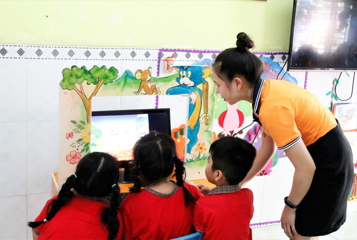 Cần chú trọng đầu tư cơ sở vật chất, trang thiết bị thực hiện Chương trình giáo dục phổ thông 2018. Ảnh: Mộc Trà. Cần chú trọng đầu tư cơ sở vật chất, trang thiết bị thực hiện Chương trình giáo dục phổ thông 2018. Ảnh: Mộc Trà.