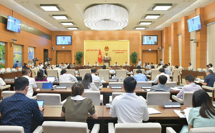 Toàn cảnh phiên họp. Ảnh: quochoi.vn. Toàn cảnh phiên họp. Ảnh: quochoi.vn.