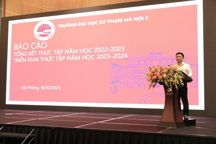Phó Giáo sư, Tiến sĩ Nguyễn Văn Thụ - Trưởng phòng Đào tạo, Trường Đại học Sư phạm Hà Nội 2.
