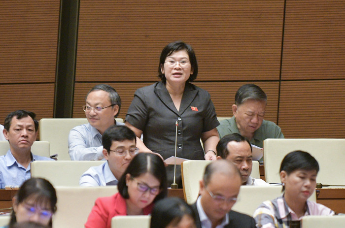 Đại biểu Văn Thị Bạch Tuyết - Đoàn đại biểu Quốc hội Thành phố Hồ Chí Minh. Ảnh: quochoi.vn. Đại biểu Văn Thị Bạch Tuyết - Đoàn đại biểu Quốc hội Thành phố Hồ Chí Minh. Ảnh: quochoi.vn.