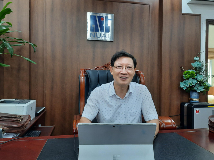Phó Giáo sư, Tiến sĩ Đào Đăng Phượng, Hiệu trưởng Trường Đại học Sư phạm Nghệ thuật Trung ương. Ảnh: Trần Lý Phó Giáo sư, Tiến sĩ Đào Đăng Phượng, Hiệu trưởng Trường Đại học Sư phạm Nghệ thuật Trung ương. Ảnh: Trần Lý