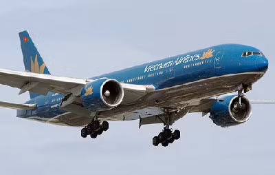 Máy bay Vietnam Airlines