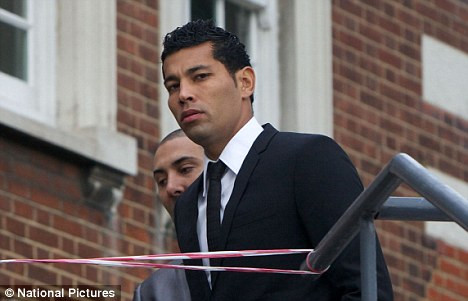 Andre Santos tại phiên tòa ngày hôm qua. Andre Santos tại phiên tòa ngày hôm qua.