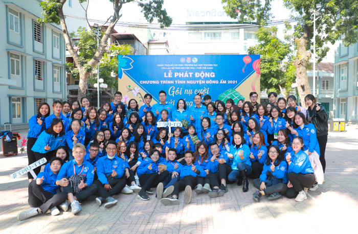 Nhờ truyền thông báo chí, những năm gần đây, Trường Đại học Thương mại đã nằm trong top các trường đại học có số thí sinh đăng ký nguyện vọng và đăng ký xét tuyển đông nhất. (Ảnh minh họa). Nhờ truyền thông báo chí, những năm gần đây, Trường Đại học Thương mại đã nằm trong top các trường đại học có số thí sinh đăng ký nguyện vọng và đăng ký xét tuyển đông nhất. (Ảnh minh họa).