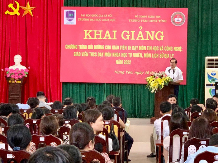 Ông Nguyễn Văn Phê (Giám đốc Sở Giáo dục và Đào tạo tỉnh Hưng Yên) phát biểu. (Ảnh: education.vnu.edu.vn). Ông Nguyễn Văn Phê (Giám đốc Sở Giáo dục và Đào tạo tỉnh Hưng Yên) phát biểu. (Ảnh: education.vnu.edu.vn).