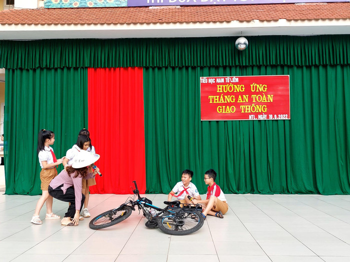 Tình huống về tham gia giao thông của Trường Tiểu học Nam Từ Liêm. (Ảnh: NTCC).