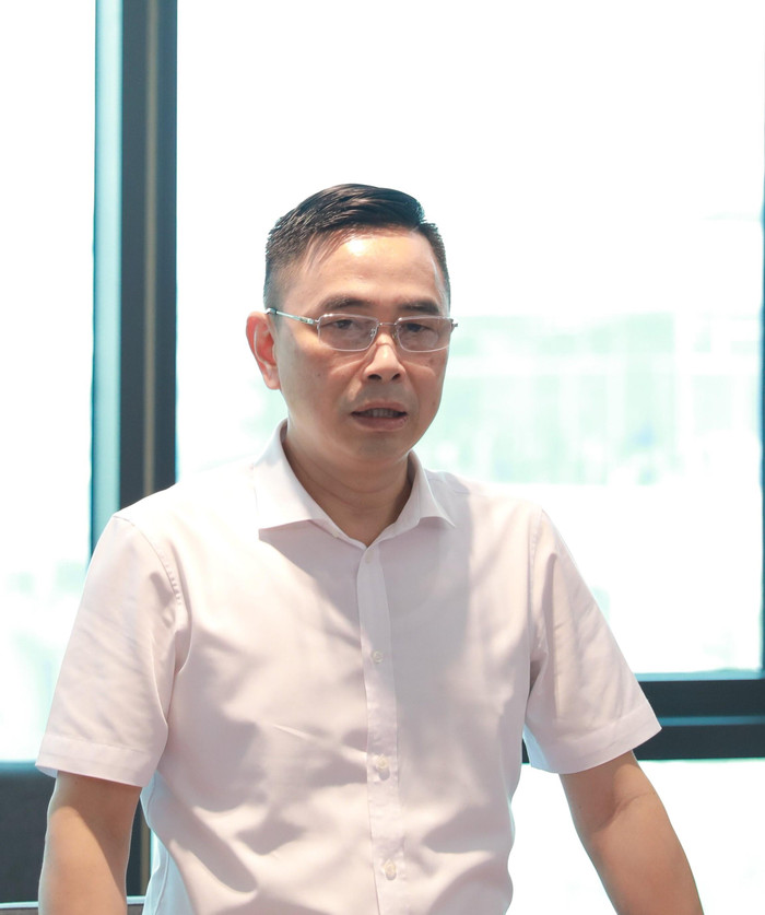 Phó Giáo sư, Tiến sĩ Bùi Hữu Đức (Bí thư Đảng ủy, Chủ tịch Hội đồng trường, Trường Đại học Thương mại). (Ảnh: NVCC). Phó Giáo sư, Tiến sĩ Bùi Hữu Đức (Bí thư Đảng ủy, Chủ tịch Hội đồng trường, Trường Đại học Thương mại). (Ảnh: NVCC).