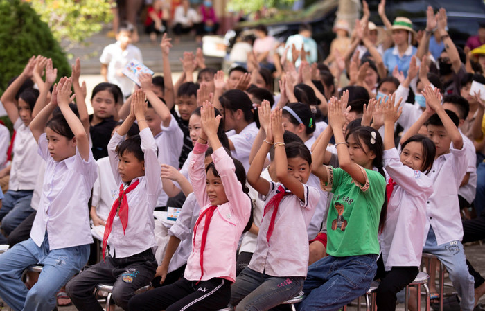 Hàng trăm học sinh dân tộc thiểu số trên địa bàn xã Bản Vược hào hứng với những hoạt động ý nghĩa đón Trung thu.
