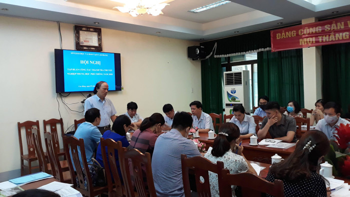 Hội nghị tập huấn công tác thanh tra thi tốt nghiệp trung học phổ thông tại Cao Bằng. (Ảnh: NVCC). Hội nghị tập huấn công tác thanh tra thi tốt nghiệp trung học phổ thông tại Cao Bằng. (Ảnh: NVCC).