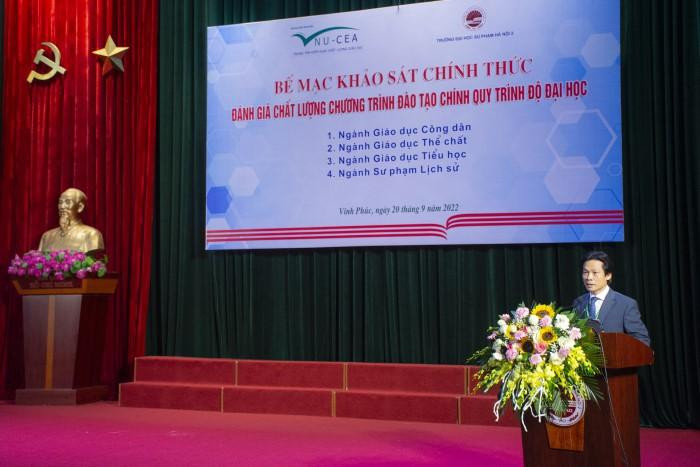 Phó Giáo sư, Tiến sĩ Đinh Văn Toàn - Chủ tịch Hội đồng Kiểm định chất lượng giáo dục, Phó Giám đốc Trung tâm phát biểu. Phó Giáo sư, Tiến sĩ Đinh Văn Toàn - Chủ tịch Hội đồng Kiểm định chất lượng giáo dục, Phó Giám đốc Trung tâm phát biểu.