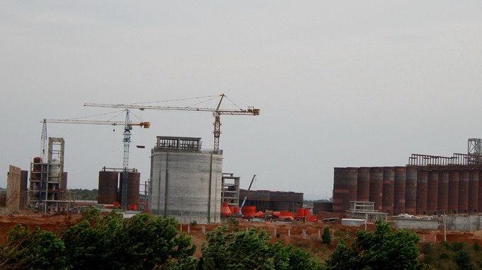 Hiện các hạng mục của nhà máy Alumin Nhân cơ chỉ mới hoàn thành từ 45-95% - Ảnh: Tr.Tân Hiện các hạng mục của nhà máy Alumin Nhân cơ chỉ mới hoàn thành từ 45-95% - Ảnh: Tr.Tân